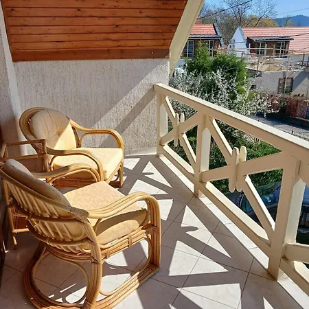 Apartman Lent A Parton -