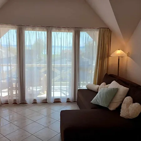 Lent A Parton Apartmanhaz Apartment Balatonudvari