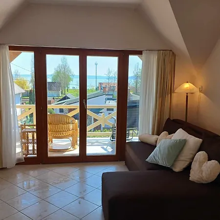 Lent A Parton Apartmanhaz * Balatonudvari