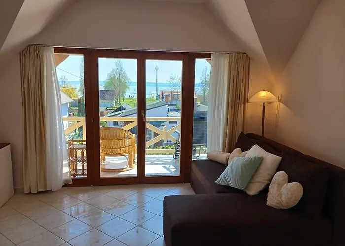 Lent A Parton - * בלטונודבארי